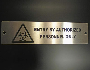 Gravação a laser - Placas de sinalização